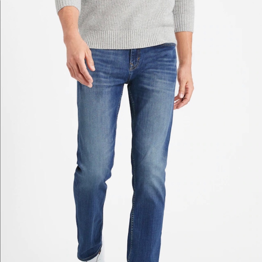 Men’s 33x34 Banana Republic Traveler Jeans (Denim)